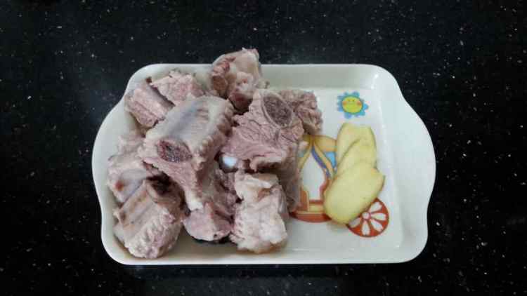酸菜苦瓜排骨汤步骤6