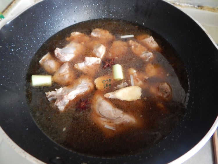 舞菇烧排骨步骤7