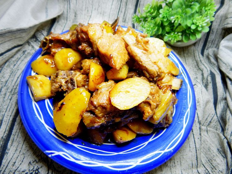 土豆红烧排骨步骤9