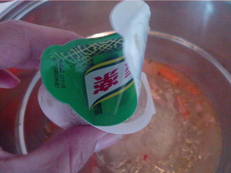 萝卜排骨炖粉条步骤6