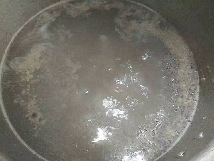 排骨胡萝卜山药汤步骤3