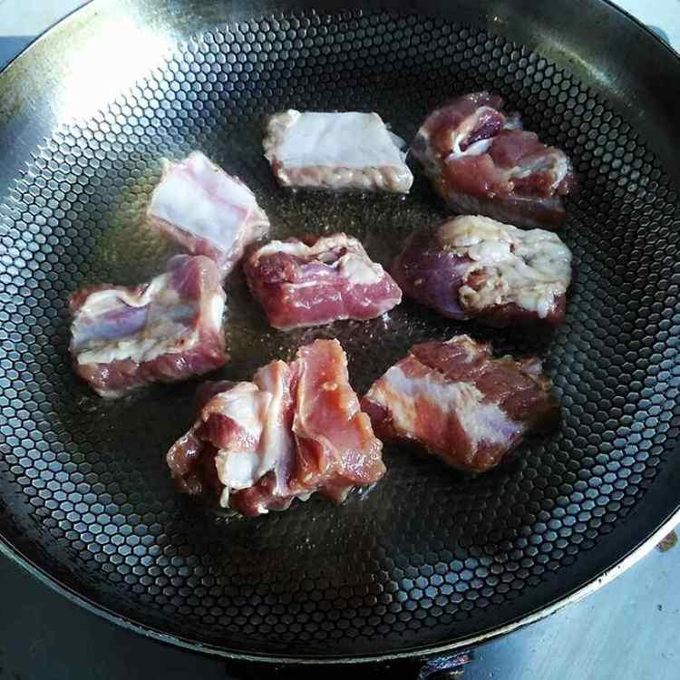糖桂花柠檬排骨步骤2