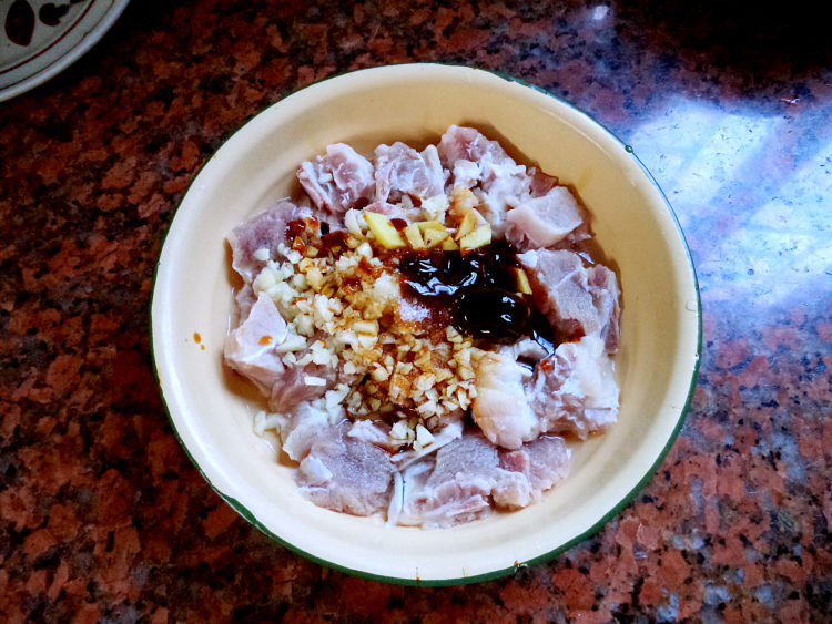 排骨蒸山药步骤3