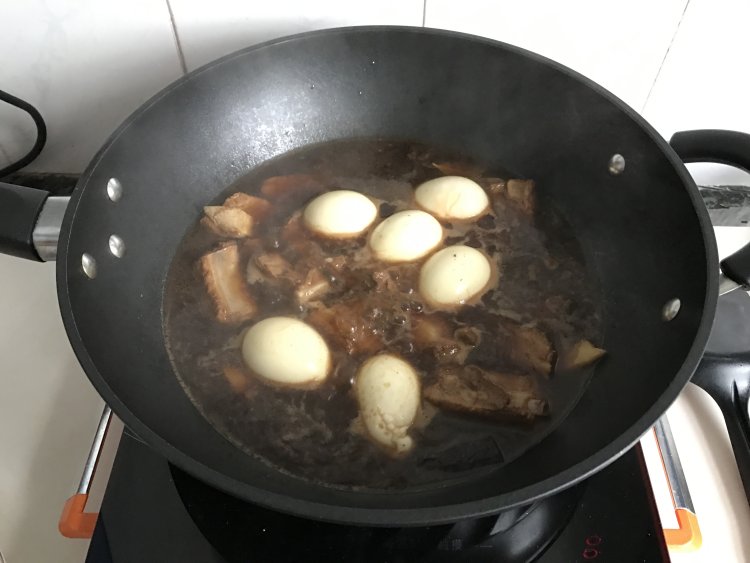 土豆排骨卤蛋步骤7