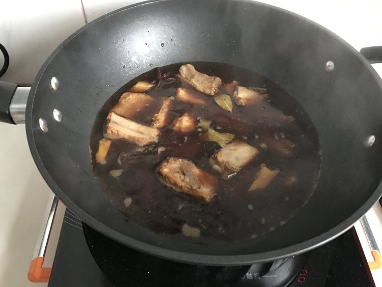 土豆排骨卤蛋步骤6