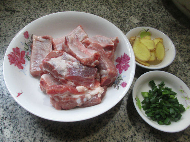 椒盐排骨#非转基因金步骤1