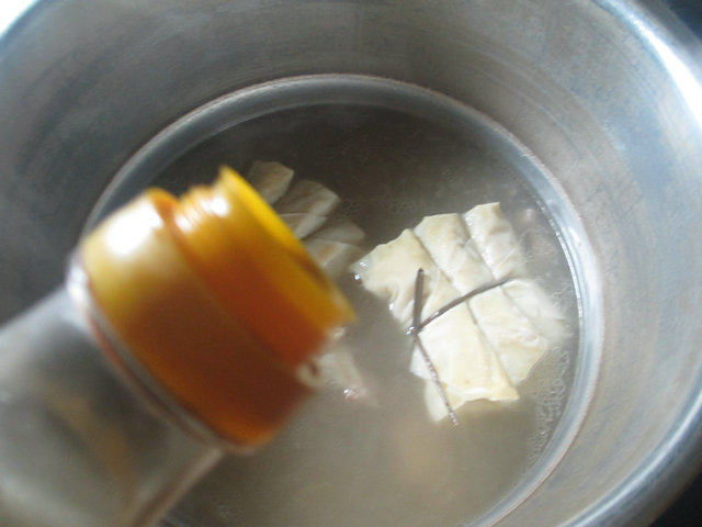 面结排骨汤步骤7