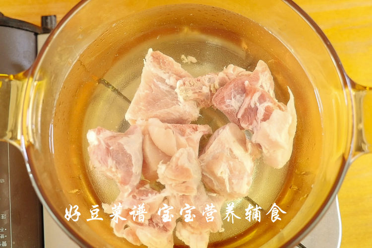 莲藕排骨面线步骤3