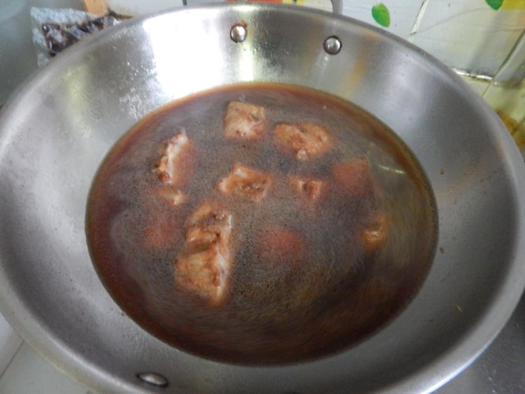 豆角干烧排骨步骤7