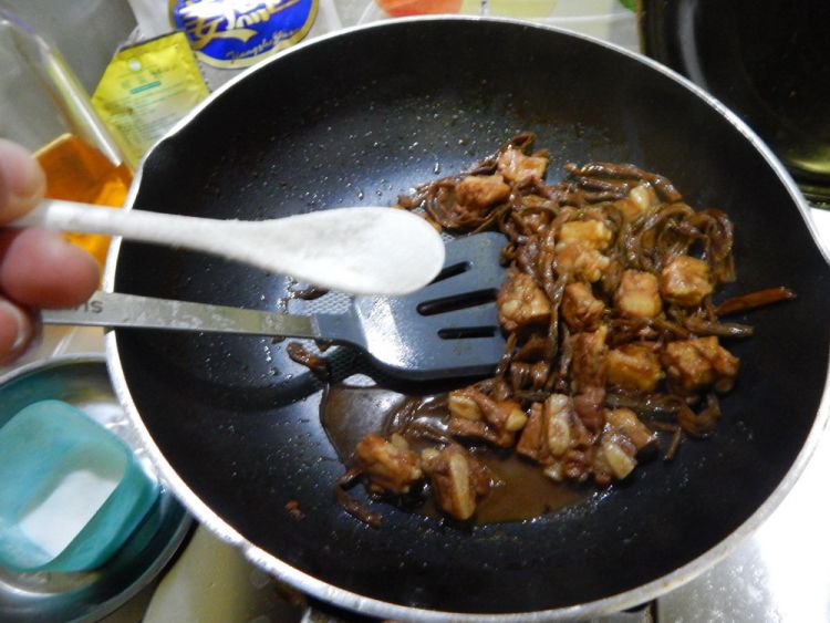 豆角干烧排骨步骤10