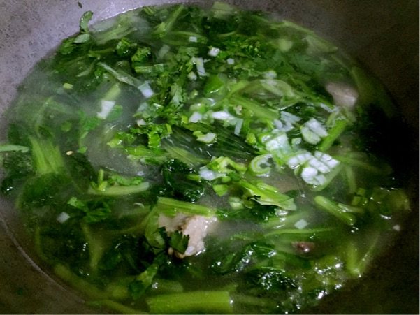 小白菜粉条排骨汤步骤9