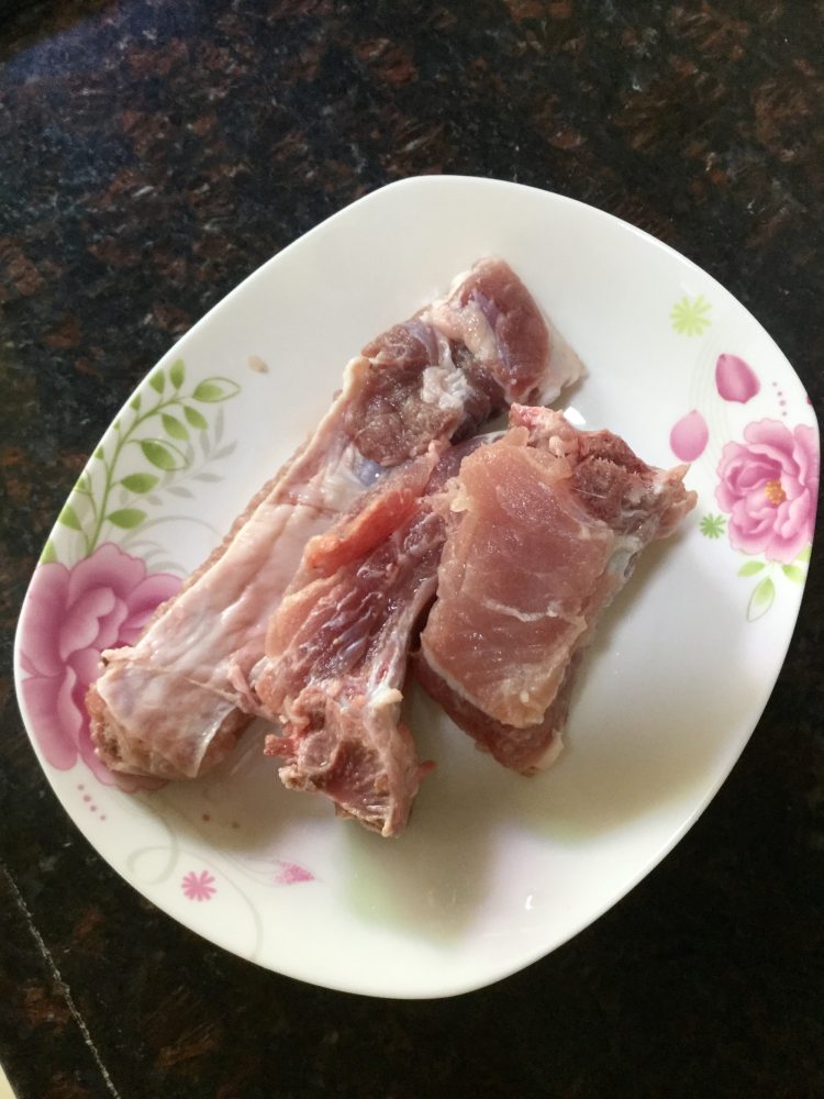 煎焗排骨步骤1