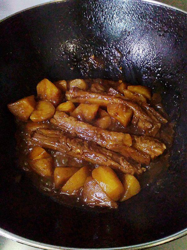 红烧土豆排骨步骤9