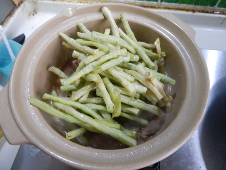 砂锅豆角排骨步骤13