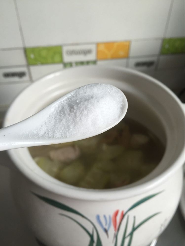 老瓜蛏干排骨汤步骤5