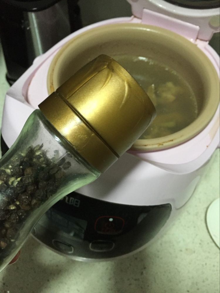 蛏干排骨汤步骤7