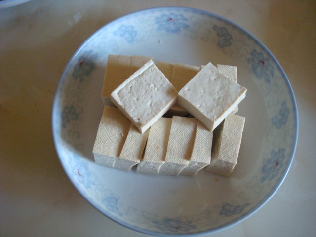 排骨炖豆腐步骤1
