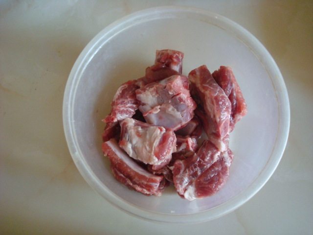 排骨炖豆腐步骤2