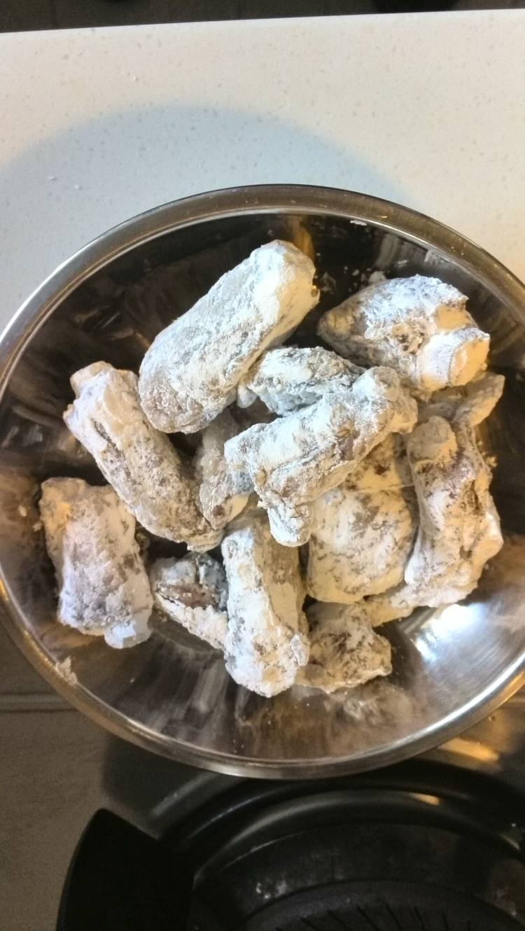 焦皮糖醋排骨步骤3