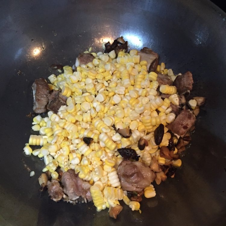 玉米粒排骨饭#新鲜从步骤7