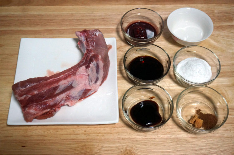 自制腌肉酱烤排骨步骤1