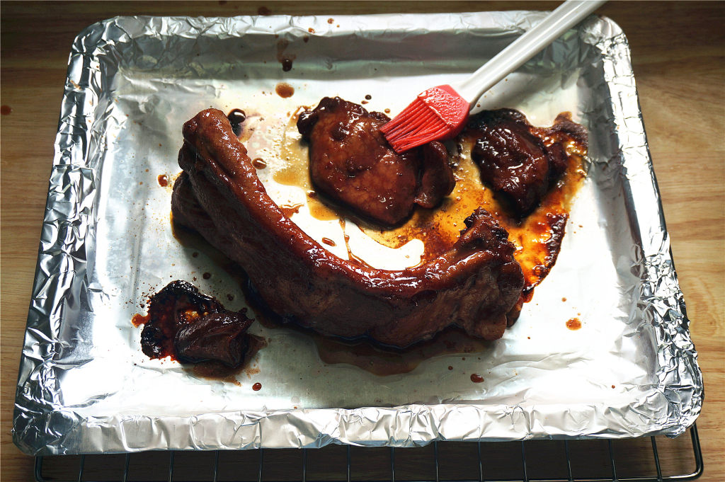 自制腌肉酱烤排骨步骤5