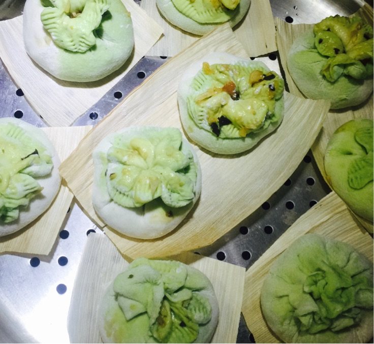 烫面白菜排骨包步骤9
