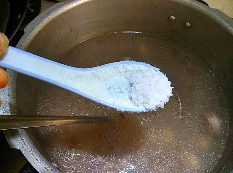 排骨眉豆汤步骤6