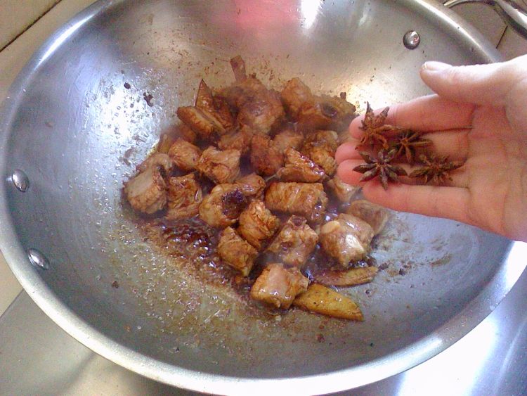 豆皮烧排骨步骤5