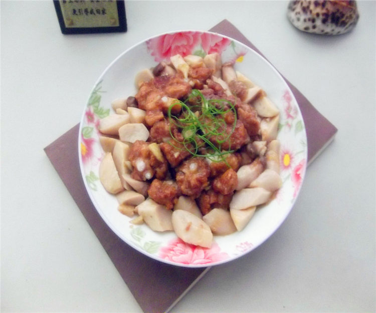 鸡腿菇蒸排骨步骤8