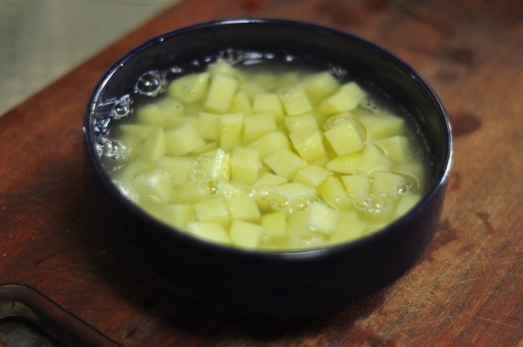 排骨土豆饭步骤2