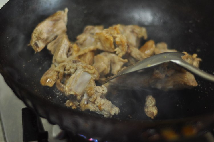 排骨土豆饭步骤6