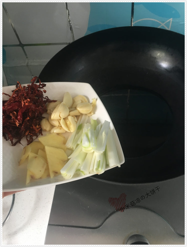 香辣土豆炖排骨步骤5