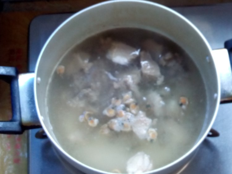 排骨鲍鱼干冬瓜汤步骤5