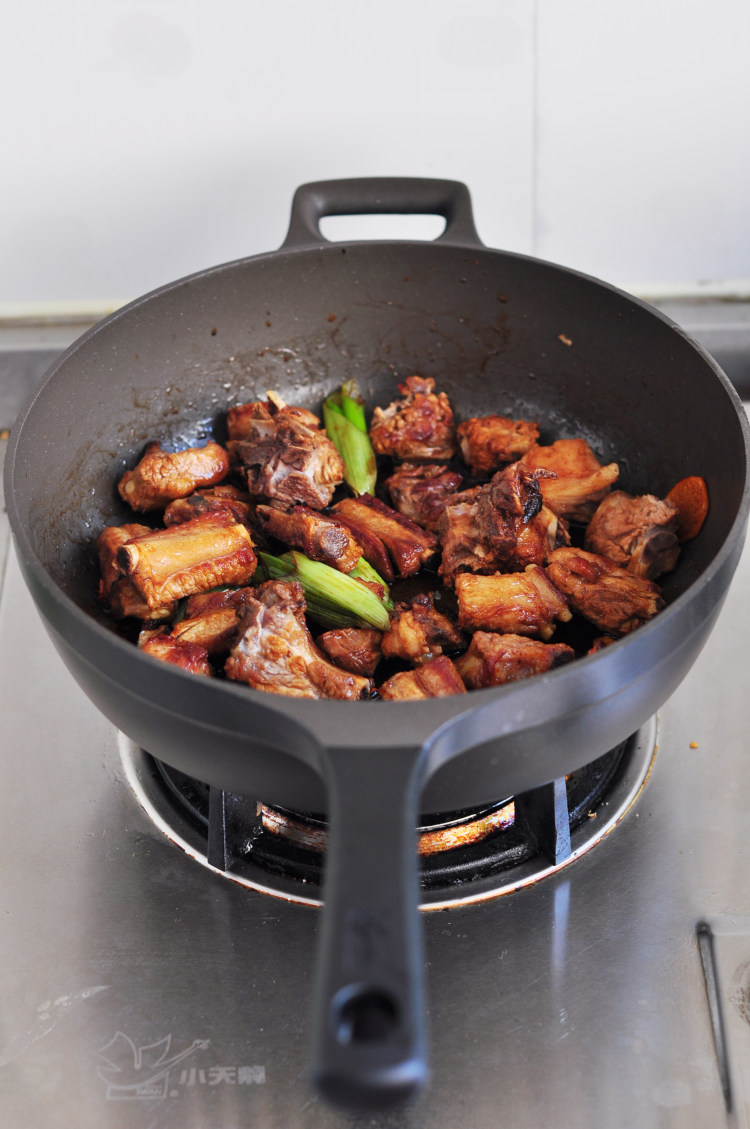土豆豆角炖排骨步骤5