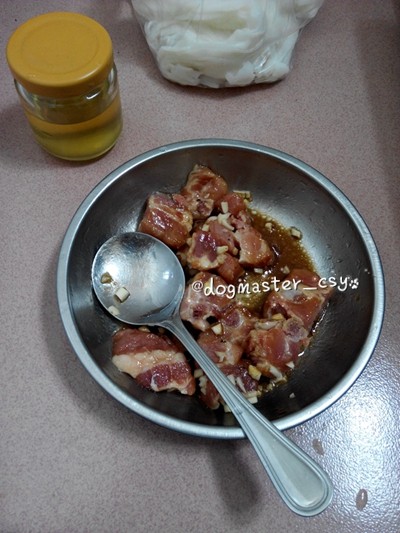 排骨蒸肠粉步骤2