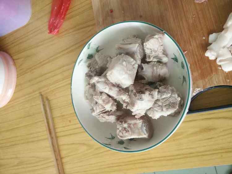 排骨烧板粟步骤4