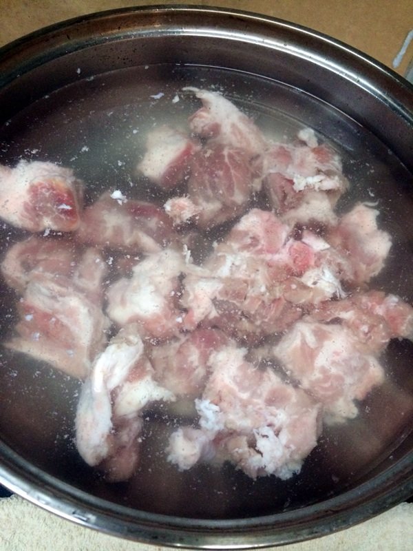 干豆角蒸排骨步骤1