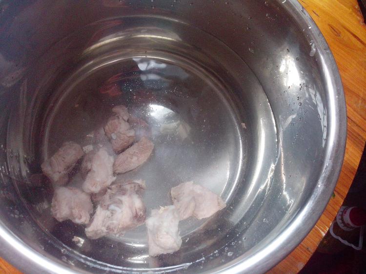海带丝煲排骨步骤8