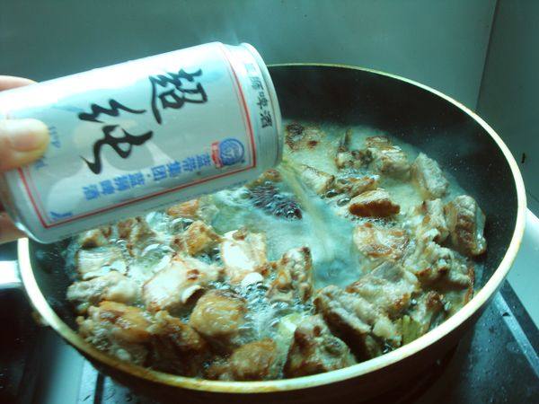 啤酒烧排骨步骤4