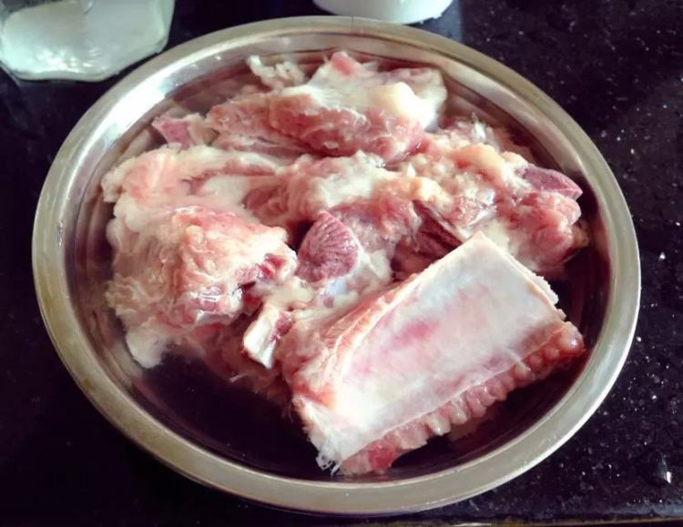 简易版叉烧排骨步骤1