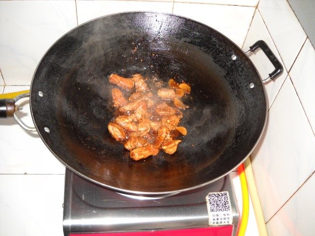 砂锅排骨饭步骤3