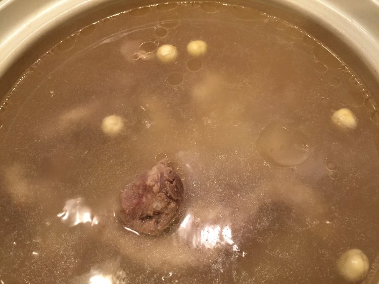 苦瓜莲子排骨汤步骤5