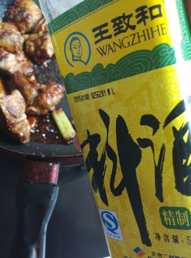 土豆鹌鹑蛋排骨煲步骤8