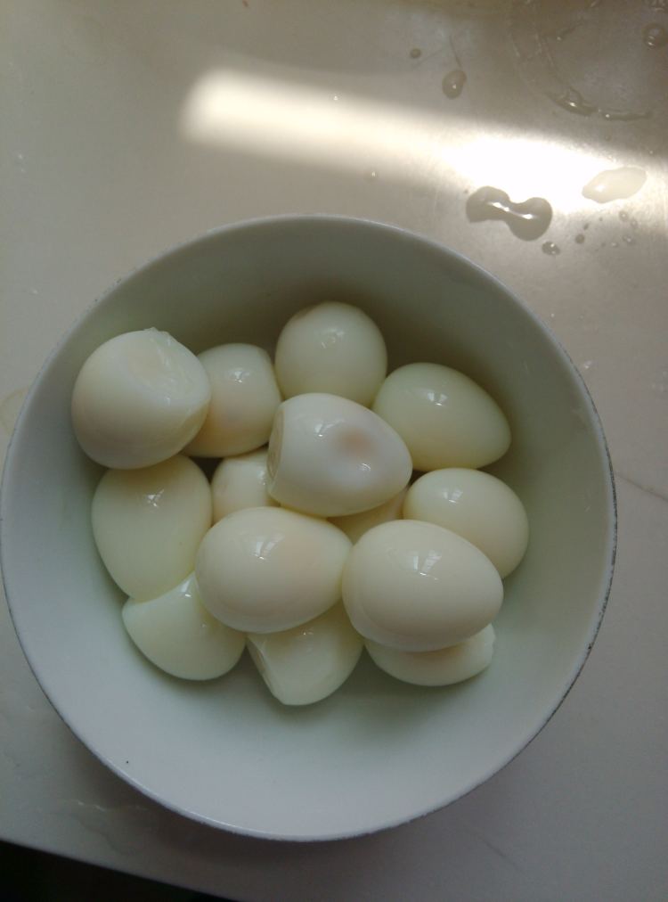 土豆鹌鹑蛋排骨煲步骤11