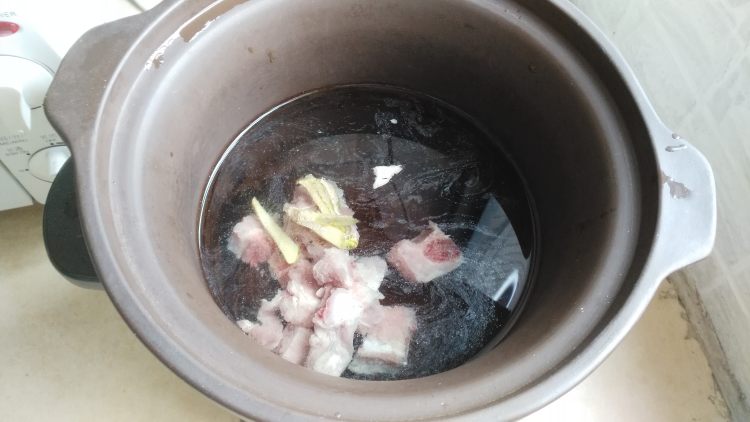 【手工美食】排骨海带步骤5