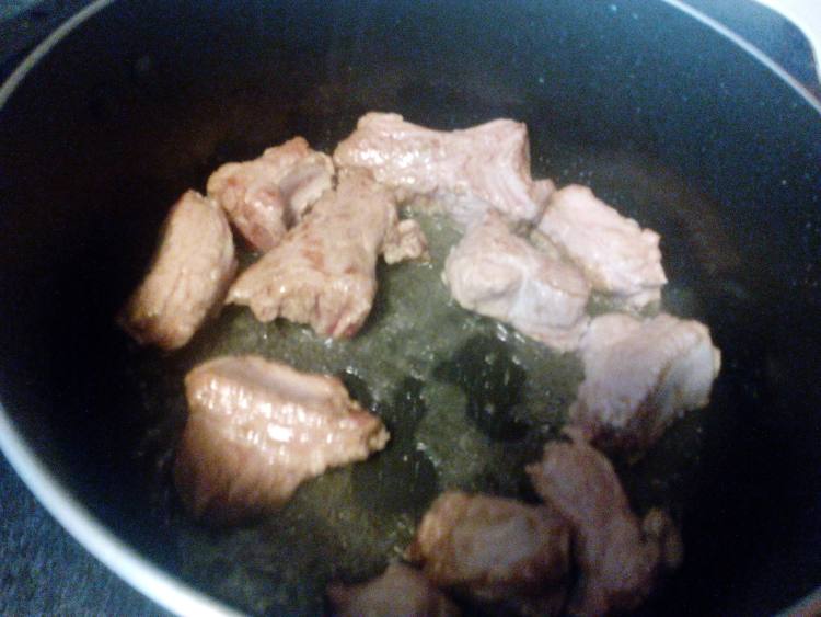 豆角土豆烧排骨步骤1