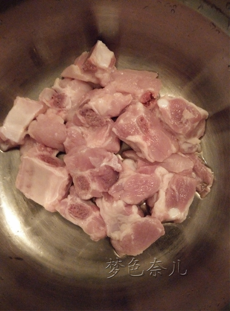 豆豉排骨蒸南瓜步骤1