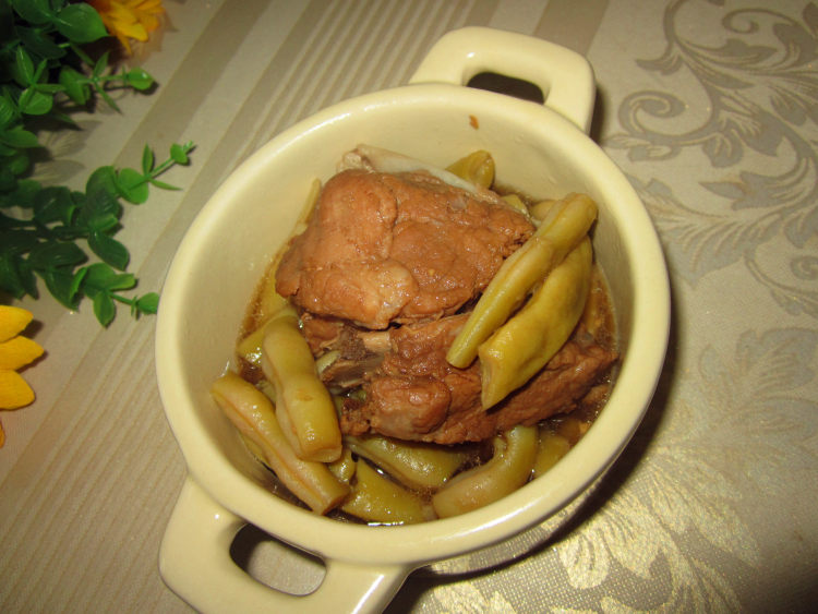 四季豆炖排骨步骤11