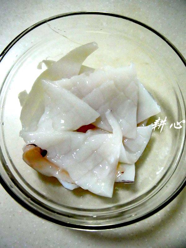 鲜鱿排骨粥步骤7
